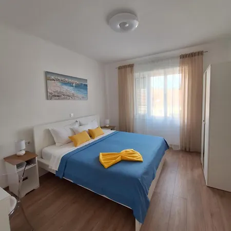 137 Apartament
